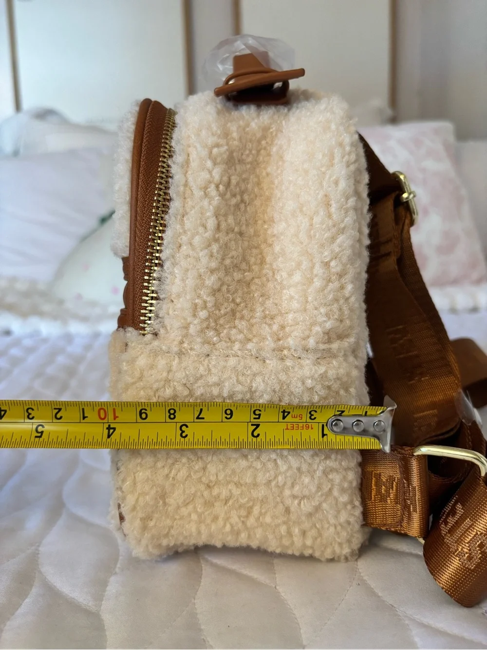 🧸Steve Madden Cream/Brown Mini Backpack Gold Hardware Zip Closure Inner Pockets